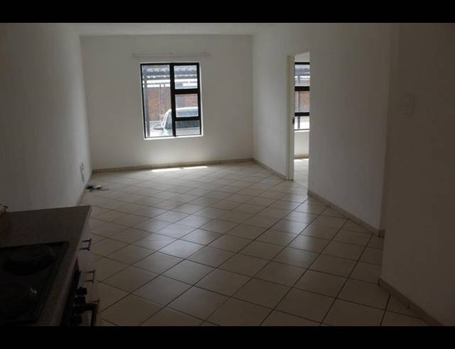 2 BEDROOM PROPERTY TO RENT IN VANDERBIJLPARK CW 5